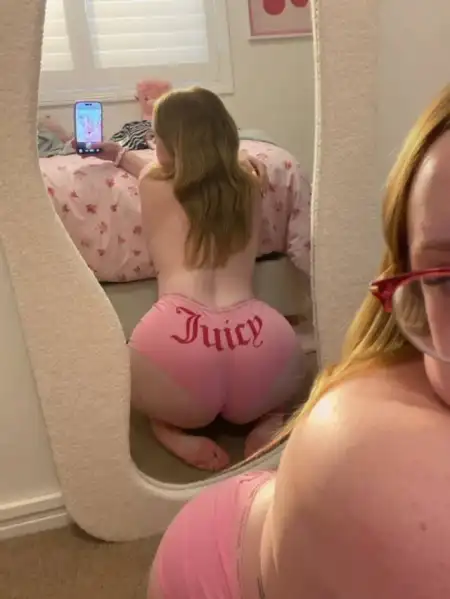 I AM DOWN FOR ALL KIND OF S E X HOOK-UP AND I NEED A GOOD D I C K INSIDE MY WET P U S S Y💦🍑🍆(i let you cum)