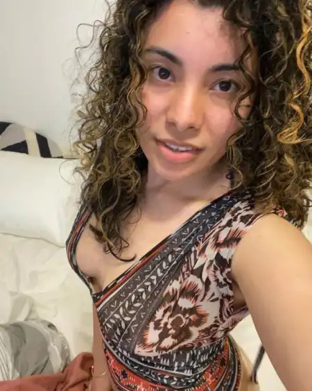 Horny sexy curvy