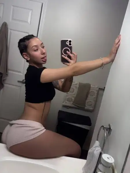 🔥I TAKE CASH 💵 do you wanna have some fun? Text me +1 8083066881 offer both incall and outcall,Horny Tight pussy💋👅