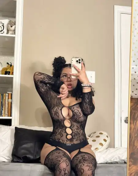 I'm down for fun and ready for all types of position.You will really love having fun with me and you gonna enjoy every bit of