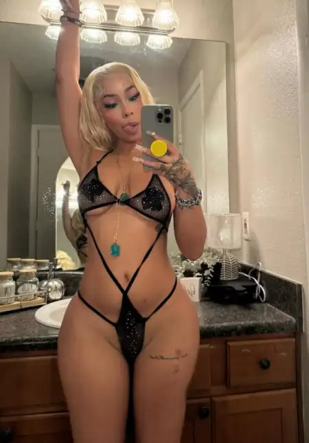 Available for all kind of fun 👅💦🍆