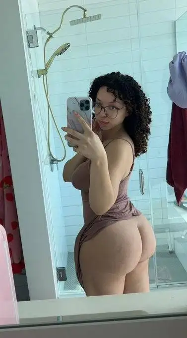 Available at your service both incall and outcall sex,massage,faceTime session 📸and selling of nasty hot video🎥 at cool rate