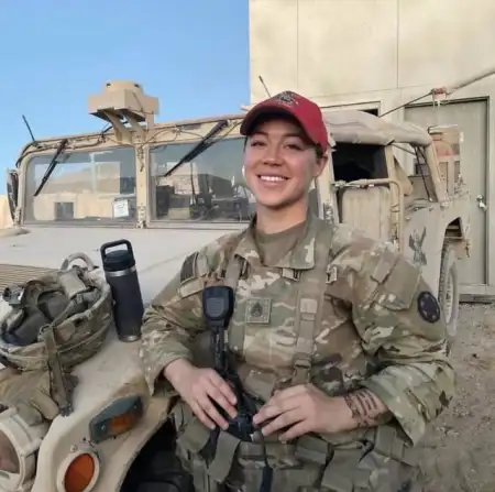 American Female Soldier Seeking a Genuine, Lasting Love