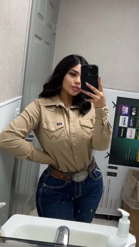 36 Lady Private & Discreet Connection.