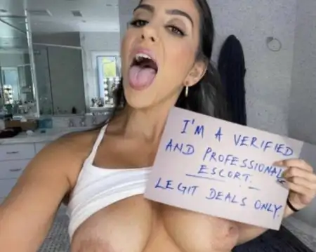 PAYMENT ON ARRIVAL IN PERSON✅REAL AND READY🍑👅🍆NAUGHTY FUN💋 CLEAN 😋TIGHT WET💦 PUSSY 🥵🐱I’M AVAILABLE FOR BOTH INCALL OR OUTCALL
